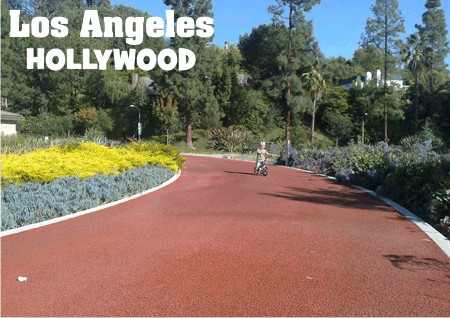 Дорожка в парке из крупной резиновой крошки красного цвета Лос Анджелес